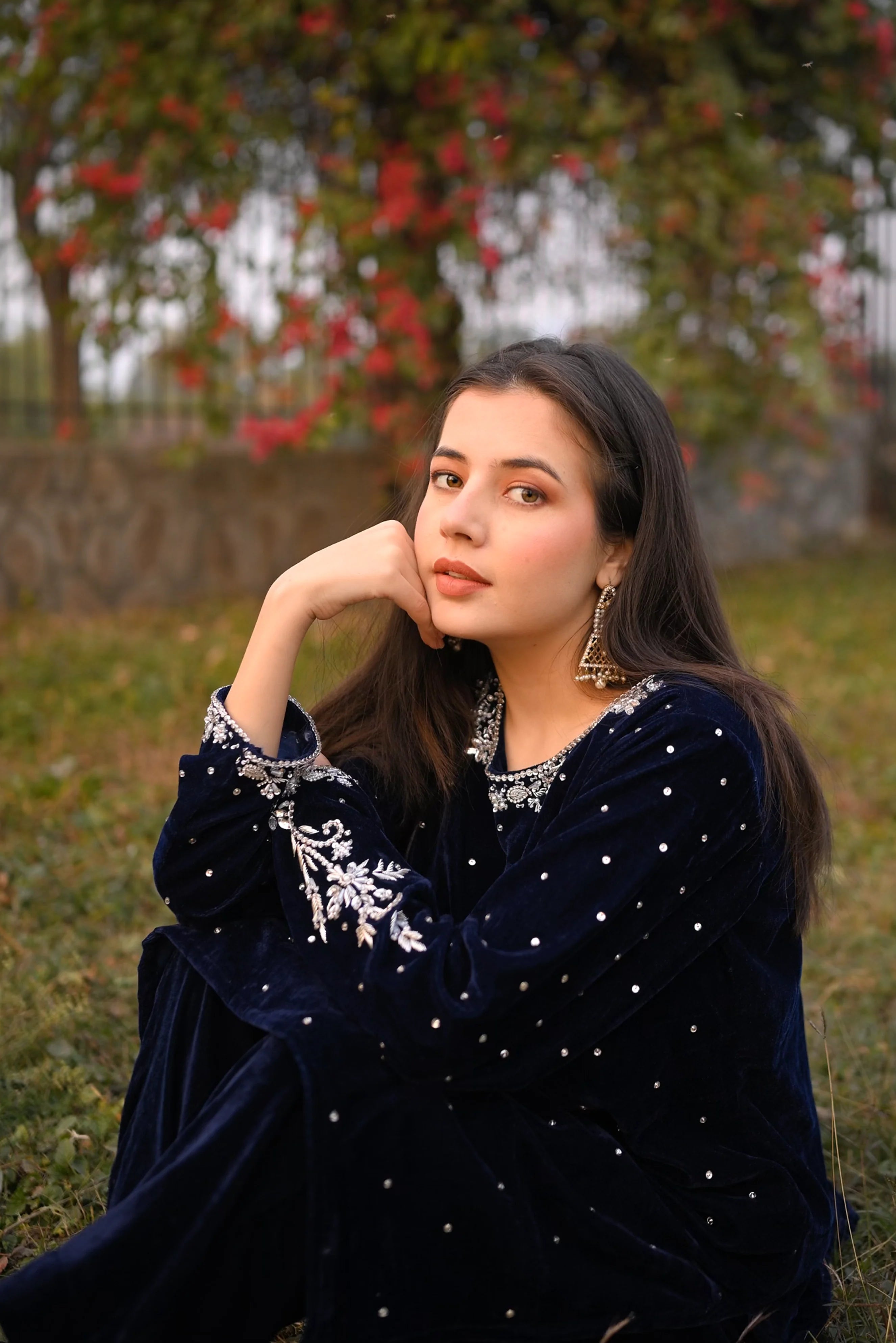 Blue Velvet Short Dress with Kora Dabka Hand Embellishment – 2 Piece Set